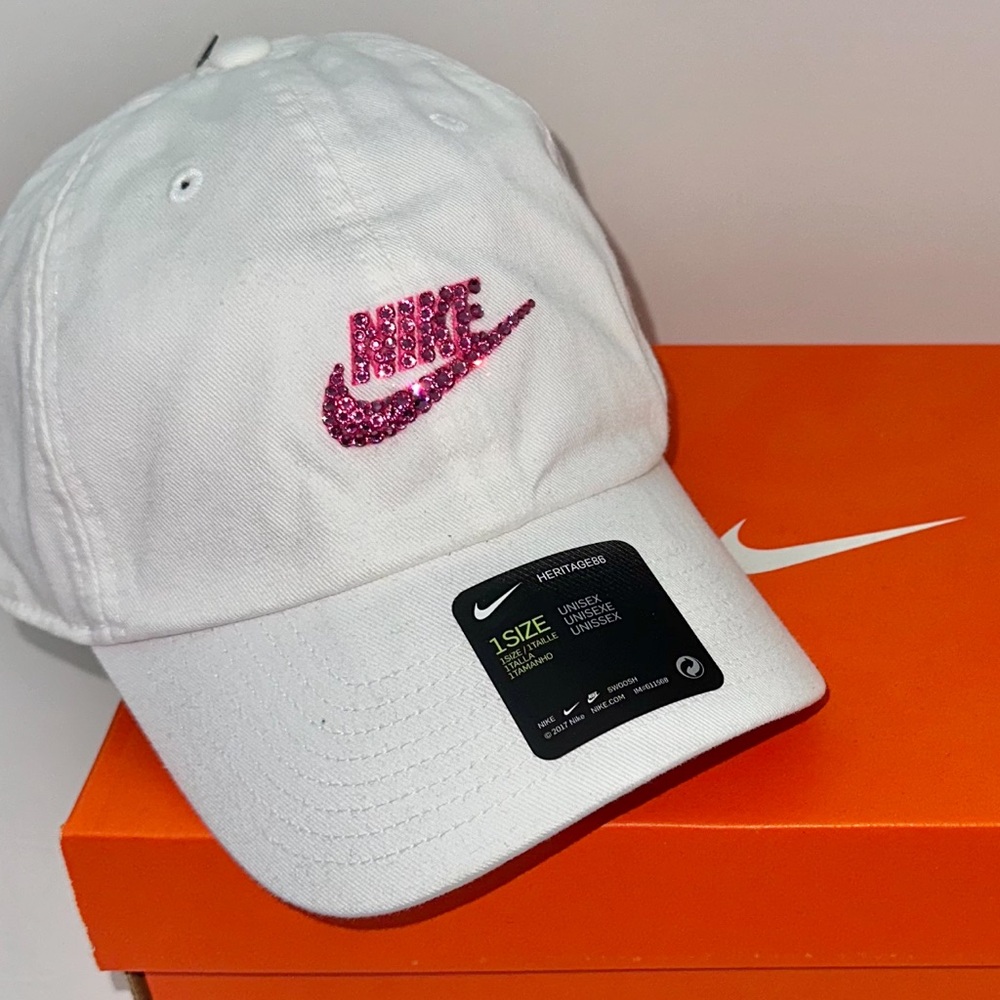 Nike New BLING Heritage Baseball Hat